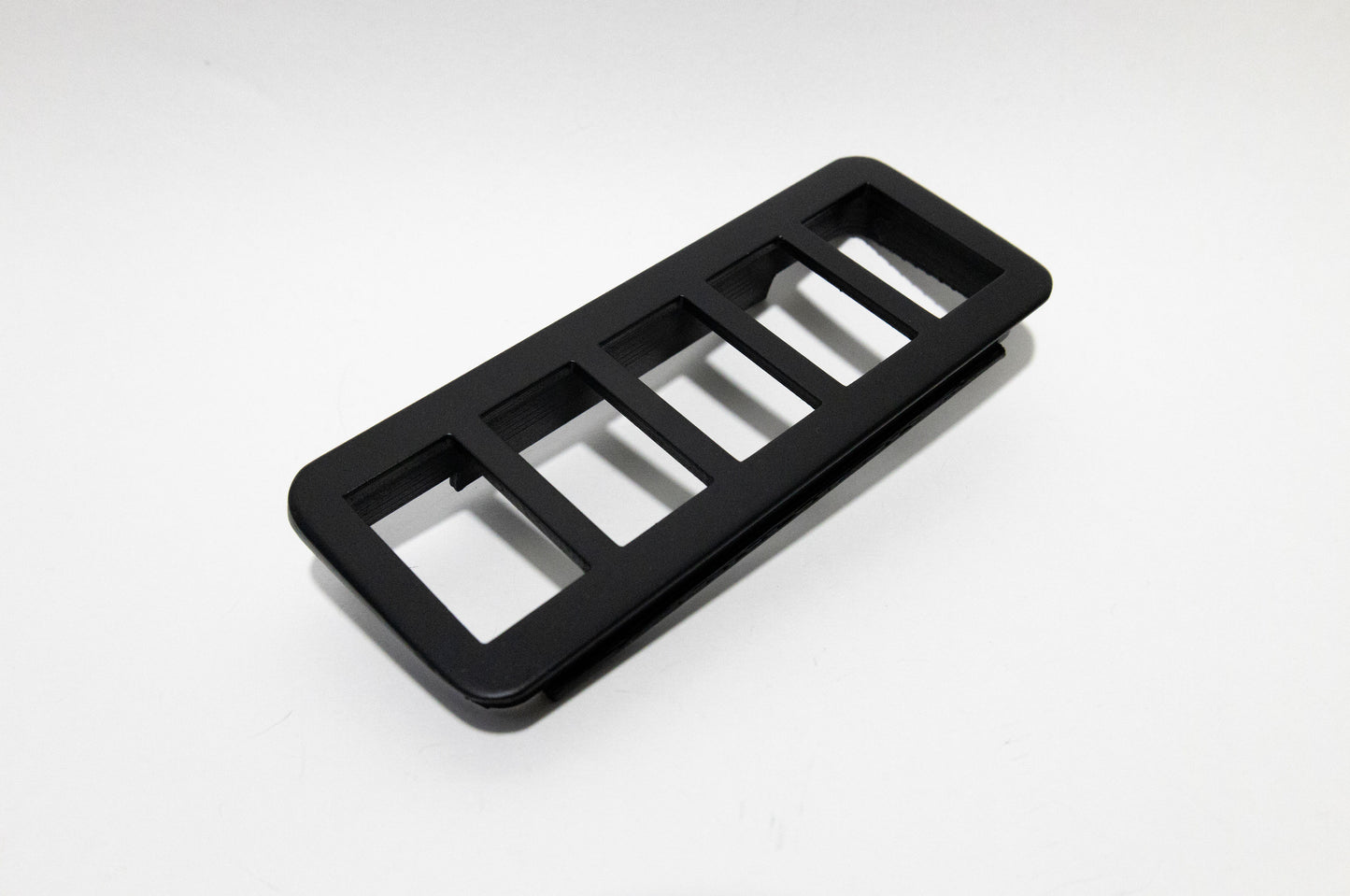 FJ60 5 Carling Side Profile ash tray insert